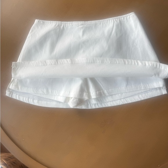 COPY - NWOT Princess Polly Gigi Asymmetrical White Mini Skort for Night Out - Picture 7 of 7
